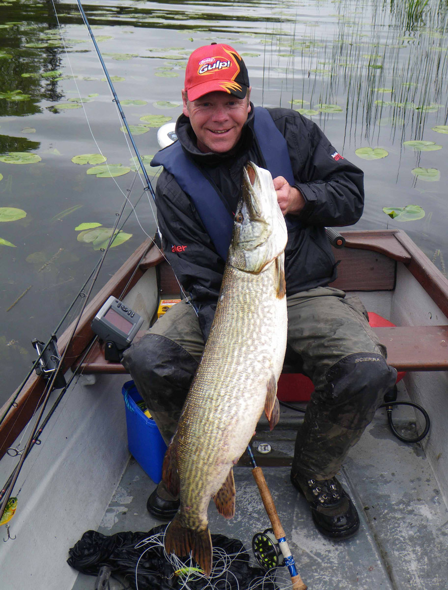 Fly Fishing for Pike, pike on the fly, Irish Pike angling